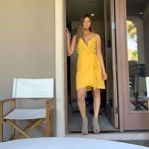 yellow sundress